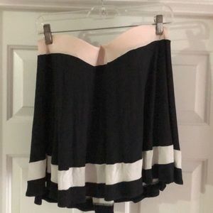 VS strapless colorblocked top!